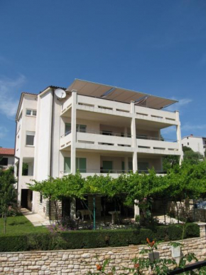Apartment Franjo